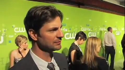 Tsc-upfront-red-carpet-interview-by-carina-mackenzie-zap2it-screencaps-may-19th-2011-01052.png