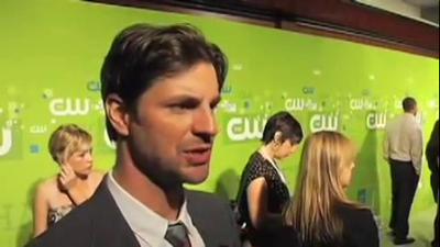 Tsc-upfront-red-carpet-interview-by-carina-mackenzie-zap2it-screencaps-may-19th-2011-01055.png