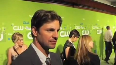 Tsc-upfront-red-carpet-interview-by-carina-mackenzie-zap2it-screencaps-may-19th-2011-01056.png