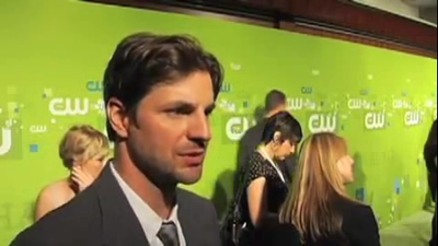 Tsc-upfront-red-carpet-interview-by-carina-mackenzie-zap2it-screencaps-may-19th-2011-01064.png