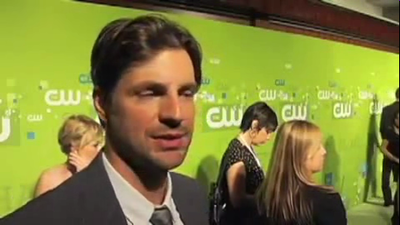 Tsc-upfront-red-carpet-interview-by-carina-mackenzie-zap2it-screencaps-may-19th-2011-01075.png