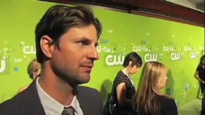 Tsc-upfront-red-carpet-interview-by-carina-mackenzie-zap2it-screencaps-may-19th-2011-01078.png