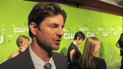 Tsc-upfront-red-carpet-interview-by-carina-mackenzie-zap2it-screencaps-may-19th-2011-01080.png