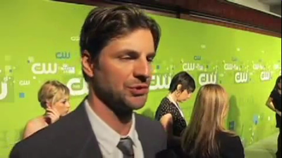 Tsc-upfront-red-carpet-interview-by-carina-mackenzie-zap2it-screencaps-may-19th-2011-01081.png