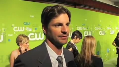 Tsc-upfront-red-carpet-interview-by-carina-mackenzie-zap2it-screencaps-may-19th-2011-01084.png