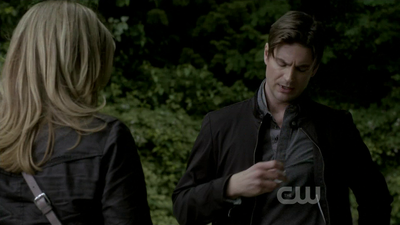 The-secret-circle-1x02-screencaps-0104.png