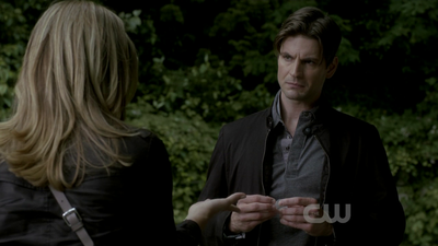 The-secret-circle-1x02-screencaps-0127.png