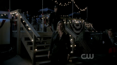 The-secret-circle-1x02-screencaps-0181.png