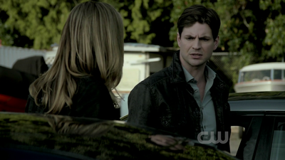 The-secret-circle-1x03-screencaps-0374.png