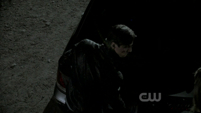 The-secret-circle-1x03-screencaps-0598.png