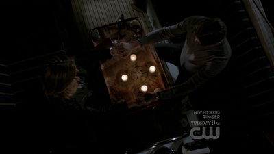 The-secret-circle-1x05-screencaps-0186.png