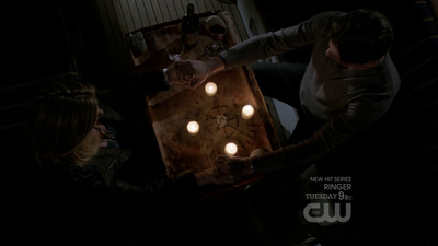 The-secret-circle-1x05-screencaps-0191.png