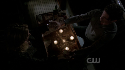 The-secret-circle-1x05-screencaps-0214.png