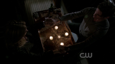 The-secret-circle-1x05-screencaps-0216.png