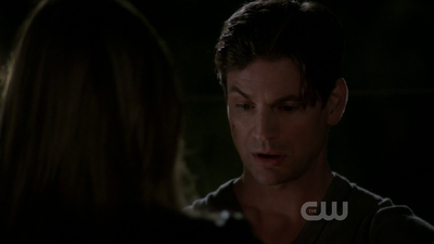 The-secret-circle-1x05-screencaps-0234.png