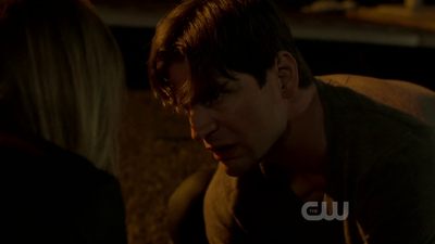 The-secret-circle-1x05-screencaps-0497.png