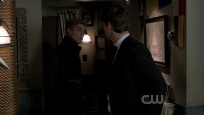 The-secret-circle-1x06-screencaps-0254.png