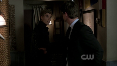 The-secret-circle-1x06-screencaps-0255.png