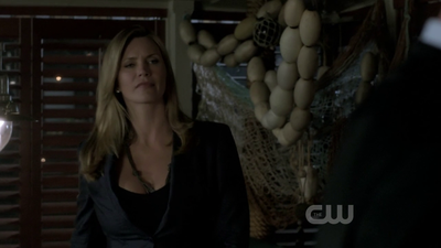 The-secret-circle-1x06-screencaps-0335.png