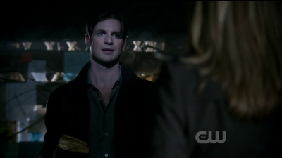 The-secret-circle-1x08-screencaps-0425.png