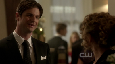 The-secret-circle-1x09-screencaps-0245.png