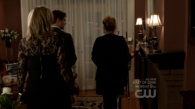 The-secret-circle-1x09-screencaps-0302.png