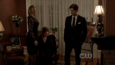 The-secret-circle-1x09-screencaps-0348.png