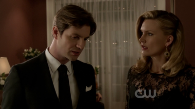 The-secret-circle-1x09-screencaps-0366.png