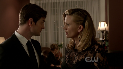 The-secret-circle-1x09-screencaps-0400.png