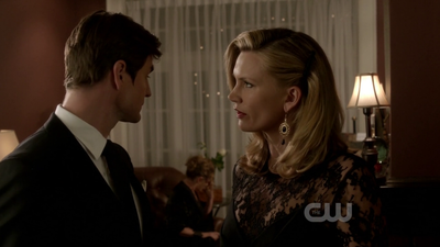 The-secret-circle-1x09-screencaps-0403.png