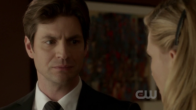 The-secret-circle-1x09-screencaps-0475.png