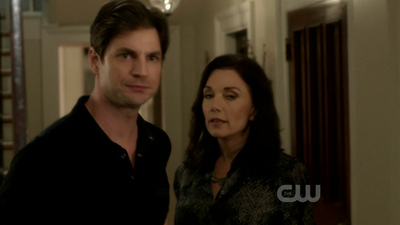 The-secret-circle-1x10-screencaps-0288.png