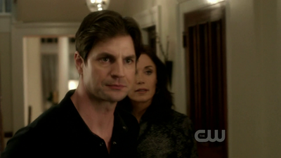 The-secret-circle-1x10-screencaps-0289.png