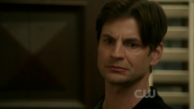 The-secret-circle-1x10-screencaps-0359.png