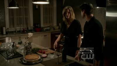 The-secret-circle-1x10-screencaps-0486.png