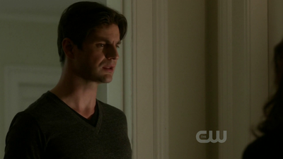 The-secret-circle-1x10-screencaps-0697.png