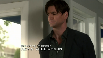 The-secret-circle-1x12-screencaps-0084.png