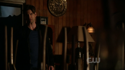 The-secret-circle-1x12-screencaps-0266.png