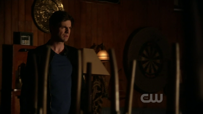 The-secret-circle-1x12-screencaps-0272.png