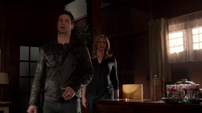 The-secret-circle-1x17-screencaps-0014.png