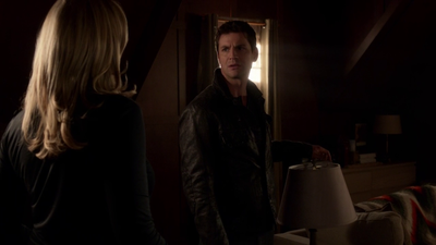 The-secret-circle-1x17-screencaps-0092.png