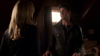 The-secret-circle-1x17-screencaps-0101.png