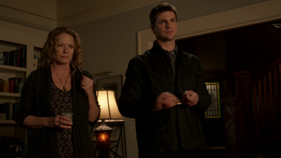 The-secret-circle-1x19-screencaps-0139.png