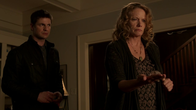 The-secret-circle-1x19-screencaps-0169.png