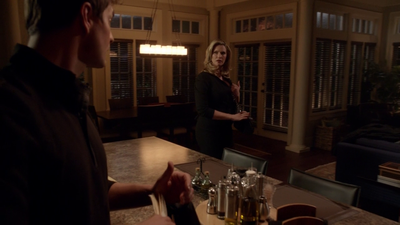 The-secret-circle-1x20-screencaps-0375.png