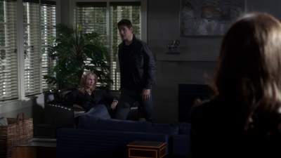 The-secret-circle-1x22-screencaps-0091.png