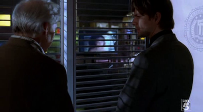 Vanished-1x02-screencaps-00672.png